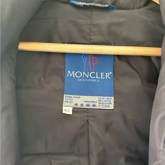 Moncler Black Puffer Goose Down Jacket - Picture 3 of 4